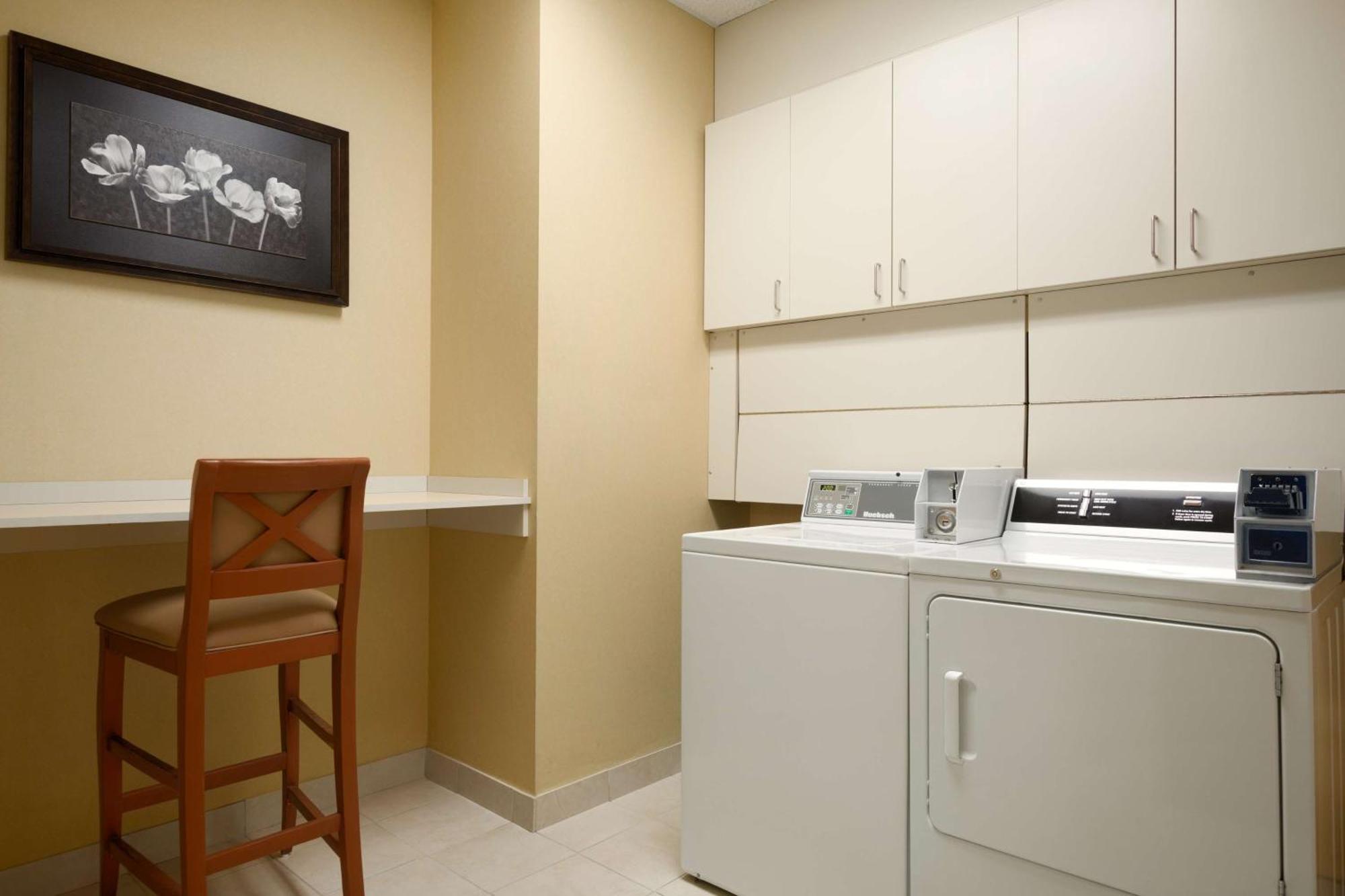 Hilton Garden Inn Toronto/Vaughan Zewnętrze zdjęcie