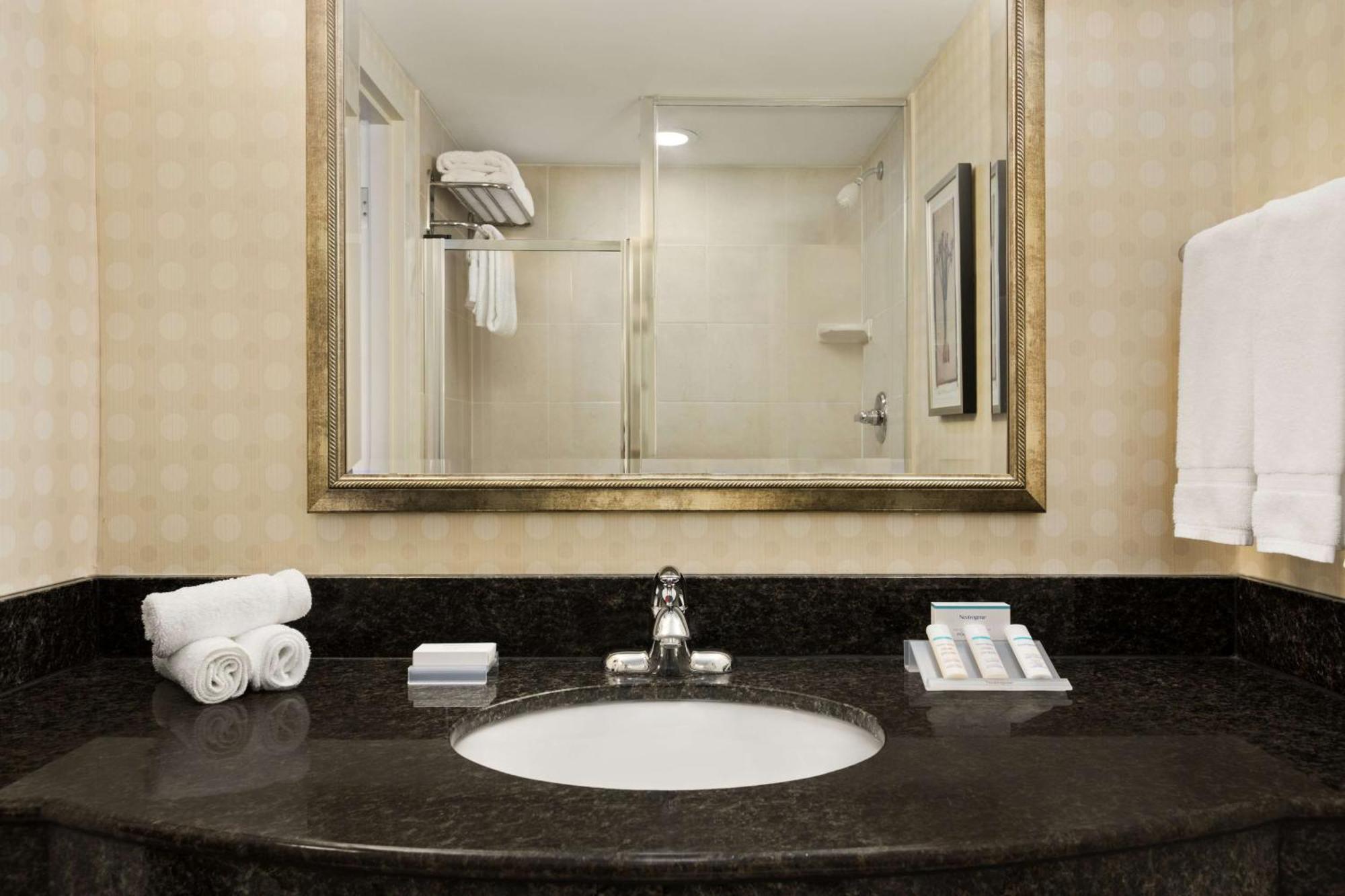 Hilton Garden Inn Toronto/Vaughan Zewnętrze zdjęcie